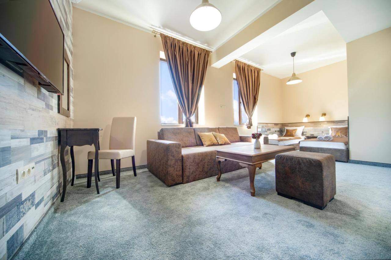 Hotel Antique - Free Private Parking Płowdiw Zewnętrze zdjęcie
